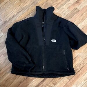 Slightly cropped north face fleece